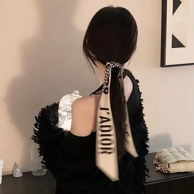 捡来的萌娃她能听见万物密语